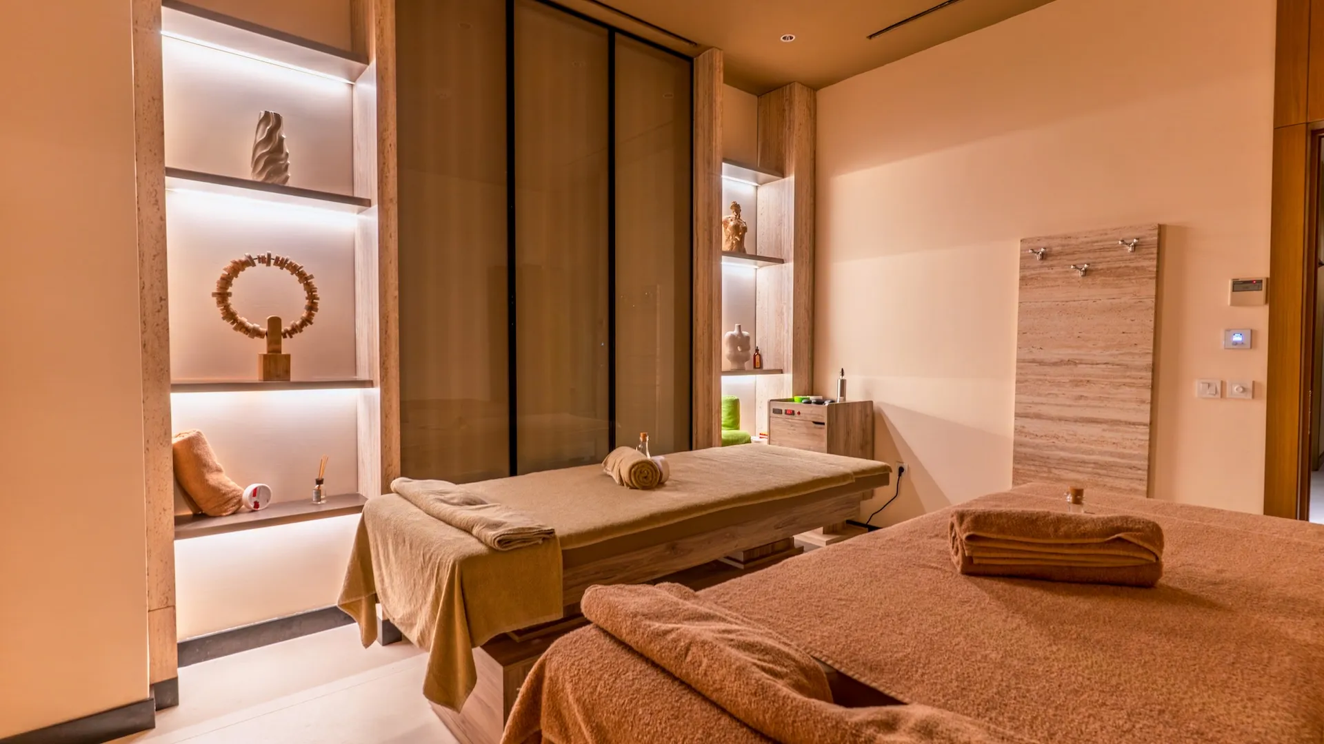 massage-room2-4