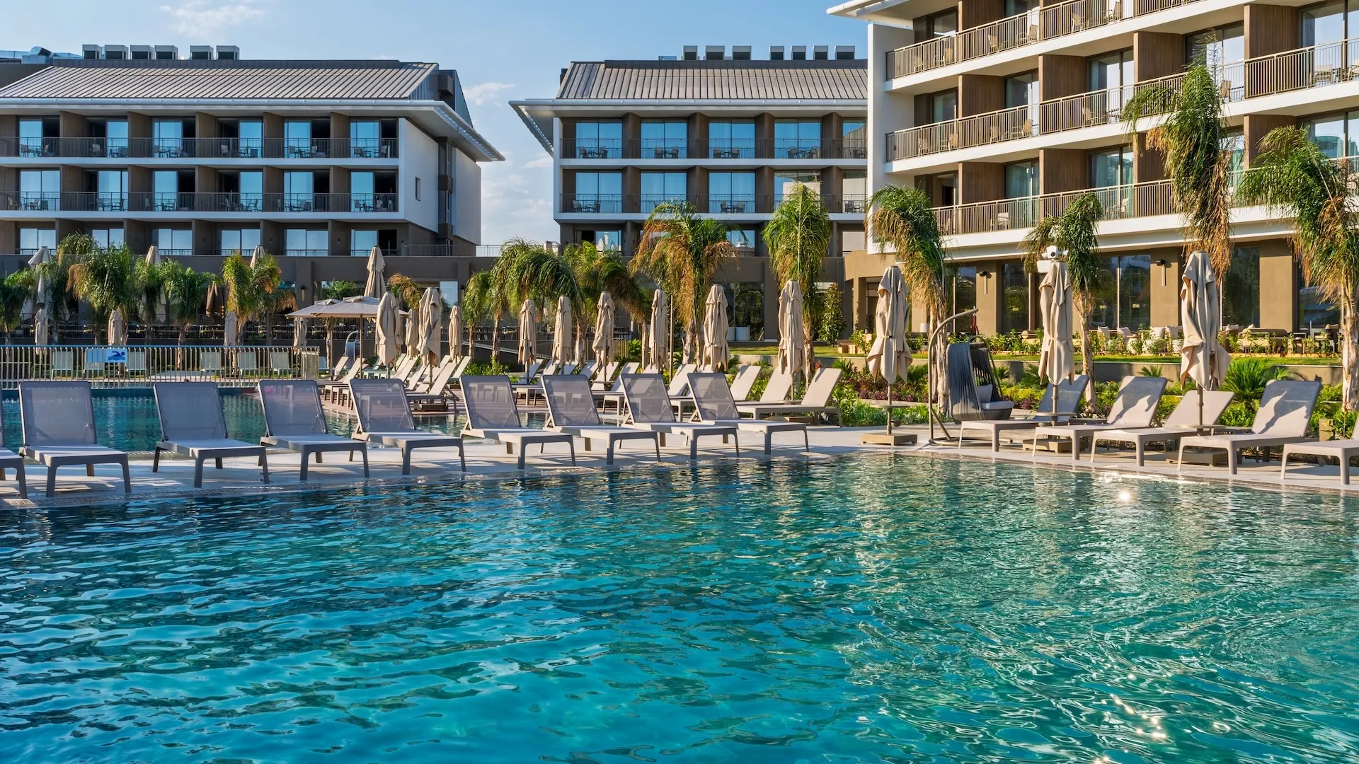 outdoor-pools-3