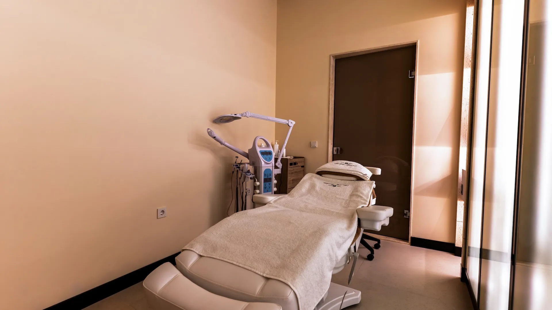 spa-treatments-room-1