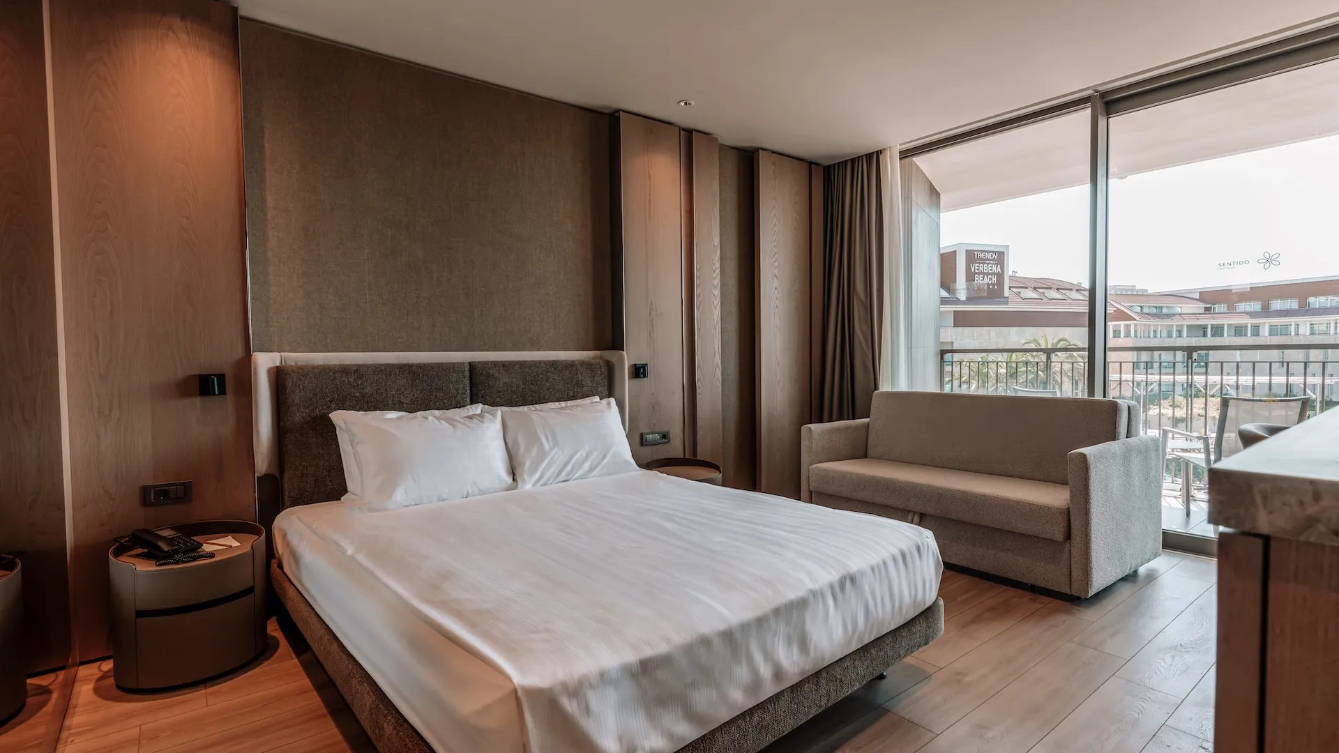 standard-rooms-3
