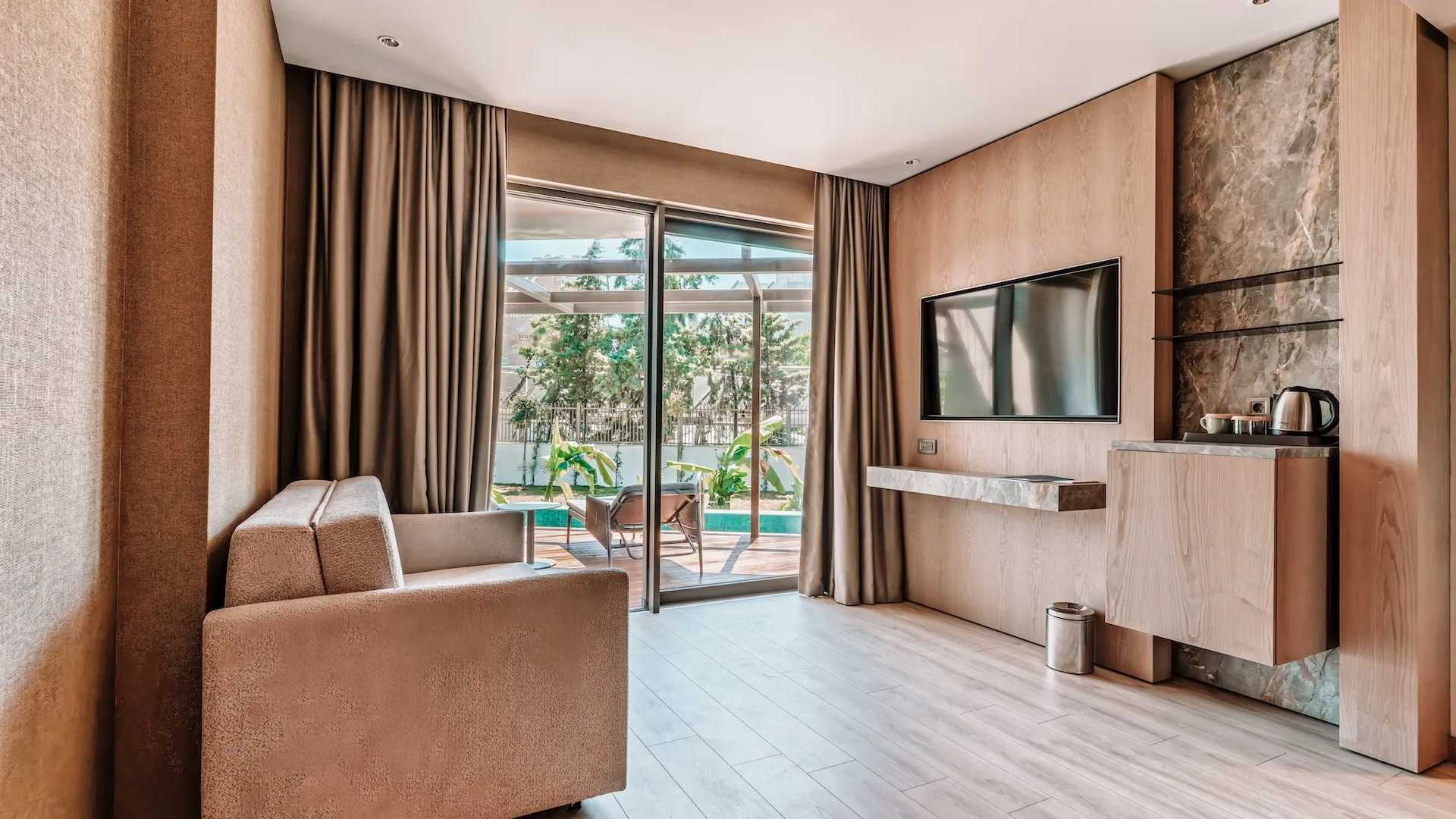 swimup-suite rooms-5